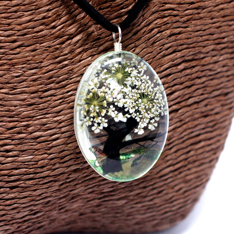 AW Gifts Sieraden met geperste bloemen - Levensboom set - Wit - PFJ-04
